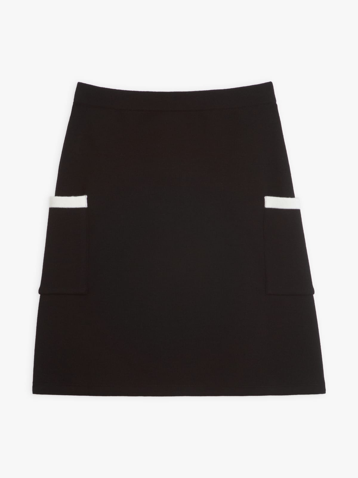 Black and white Oppo skirt