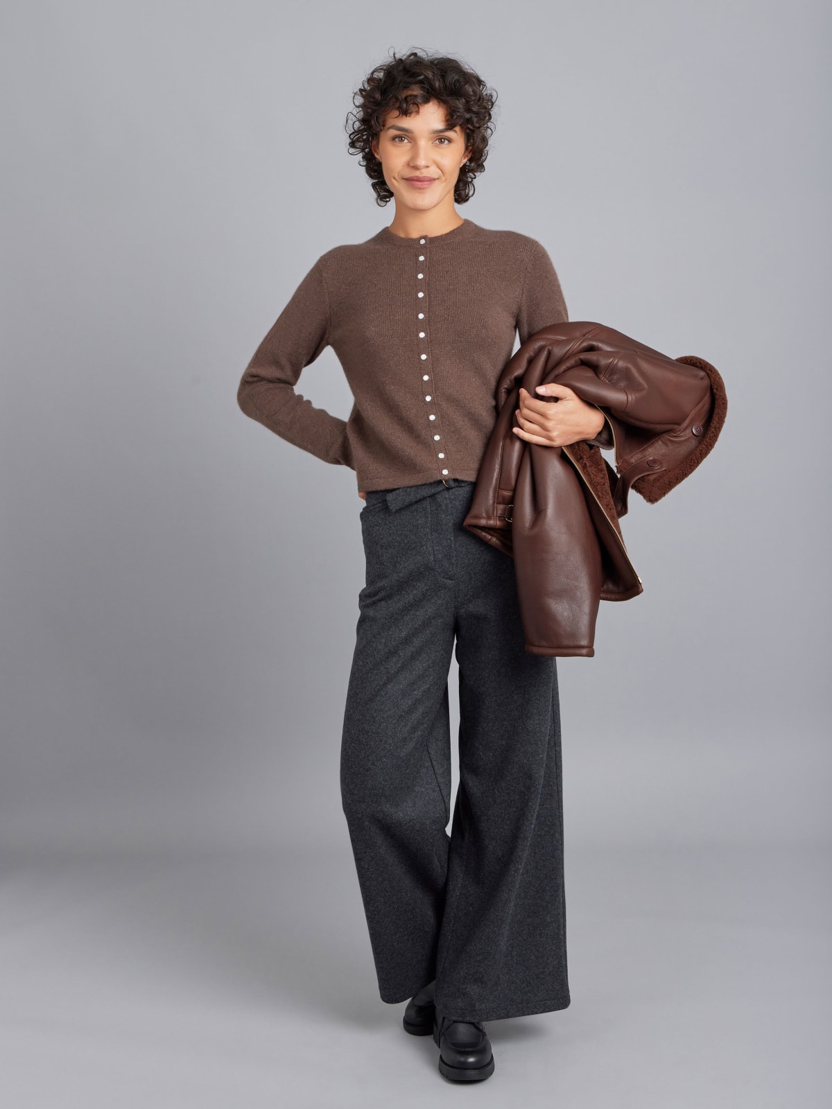 brown Le Petit snap cardigan in cashmere