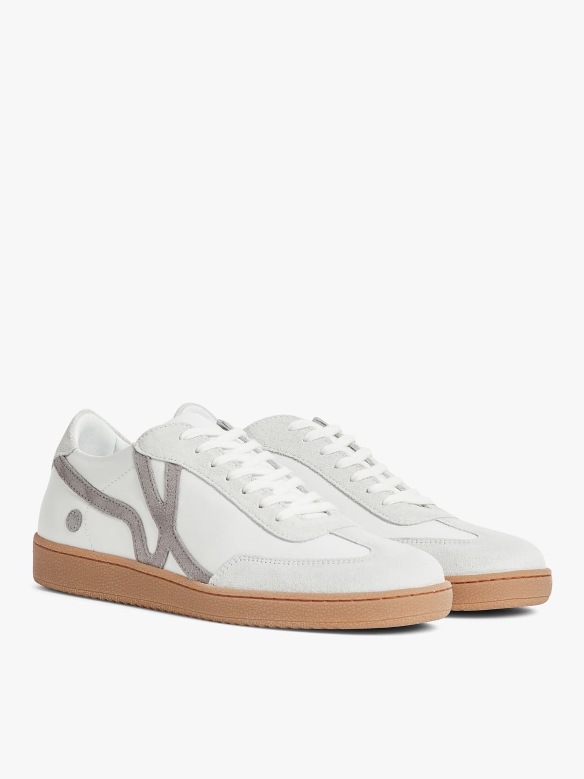 b. long plonge lambskin sneakers